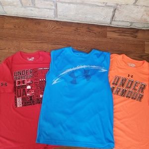 3 boys Under Armour short sleeve shirts
